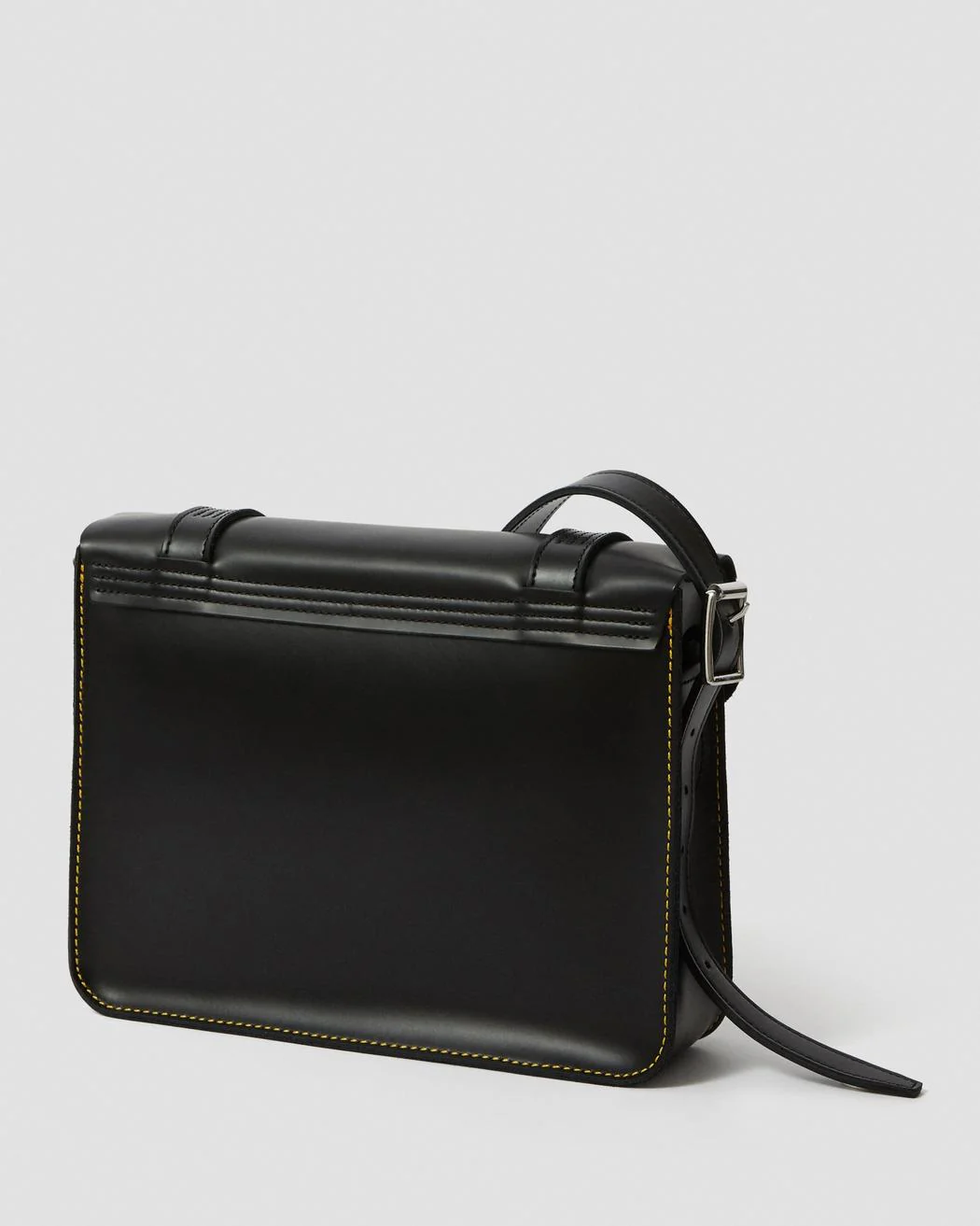 Dr. Martens 11" Leather Satchel Black Kiev - Image 4