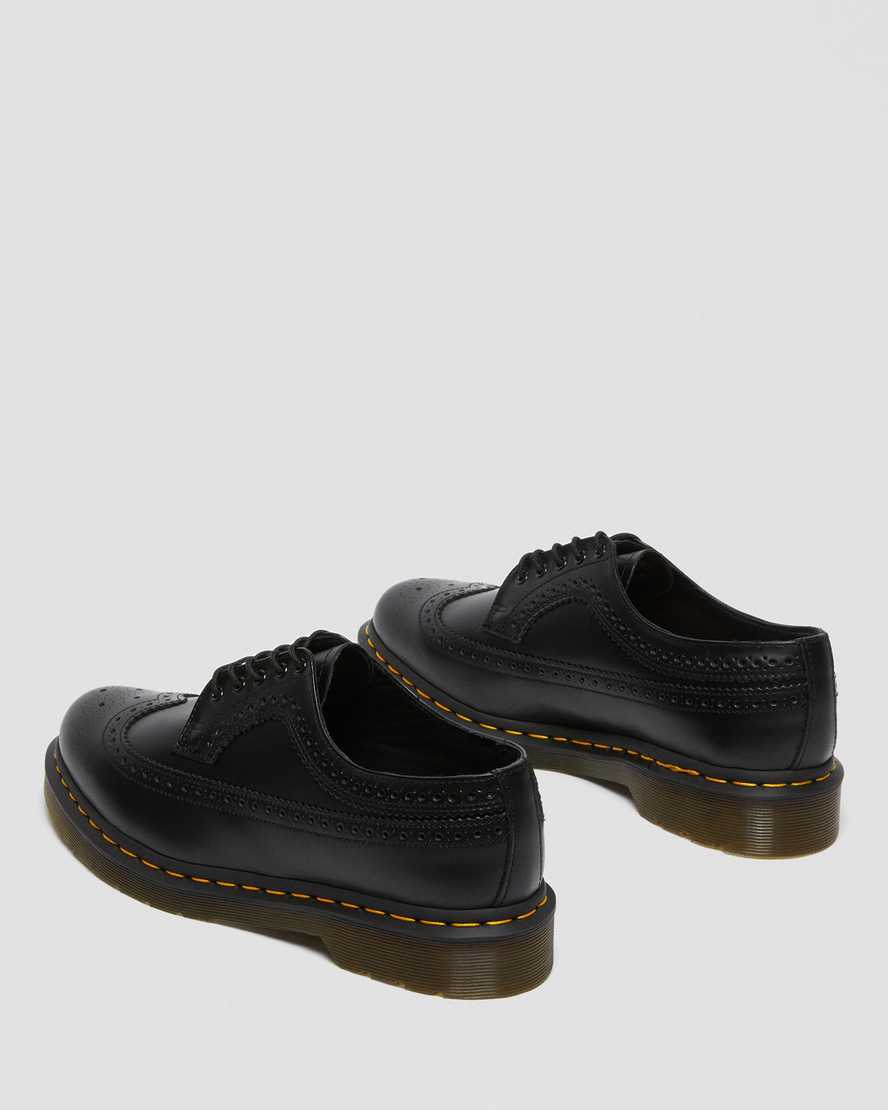 Dr. Martens 3989 Wingtip Smooth Brogue Shoes - Black - Image 6