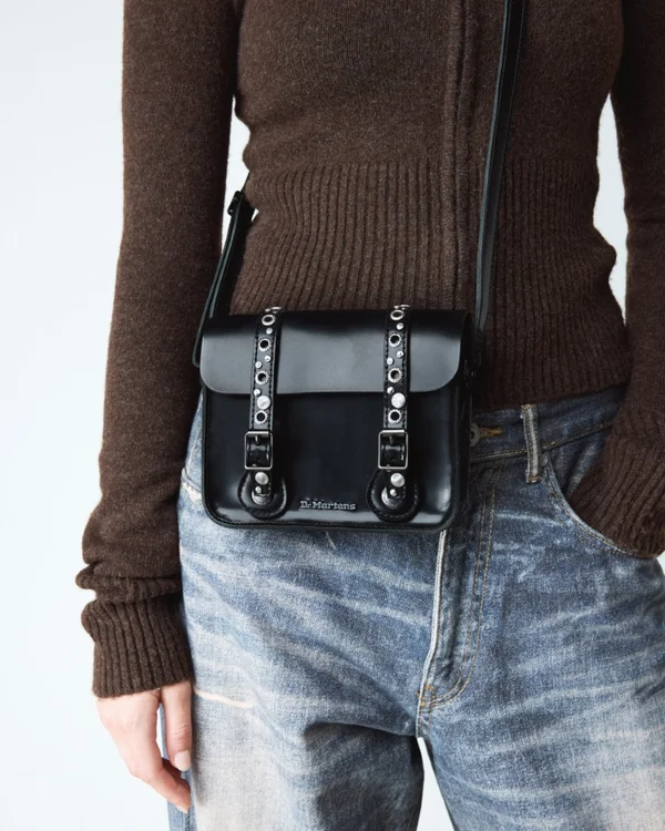 Dr. Martens 7" Leather Studded Satchel - Black Polished Smooth - Image 2