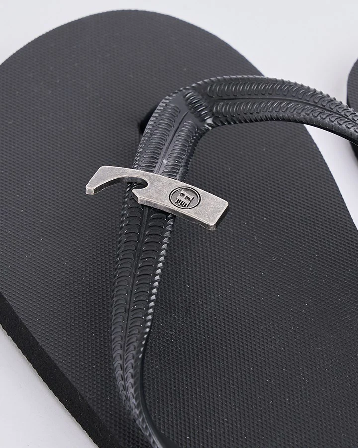 The Mad Hueys AHOY FKRS STORM | BOTTLE OPENER THONGS - Image 3