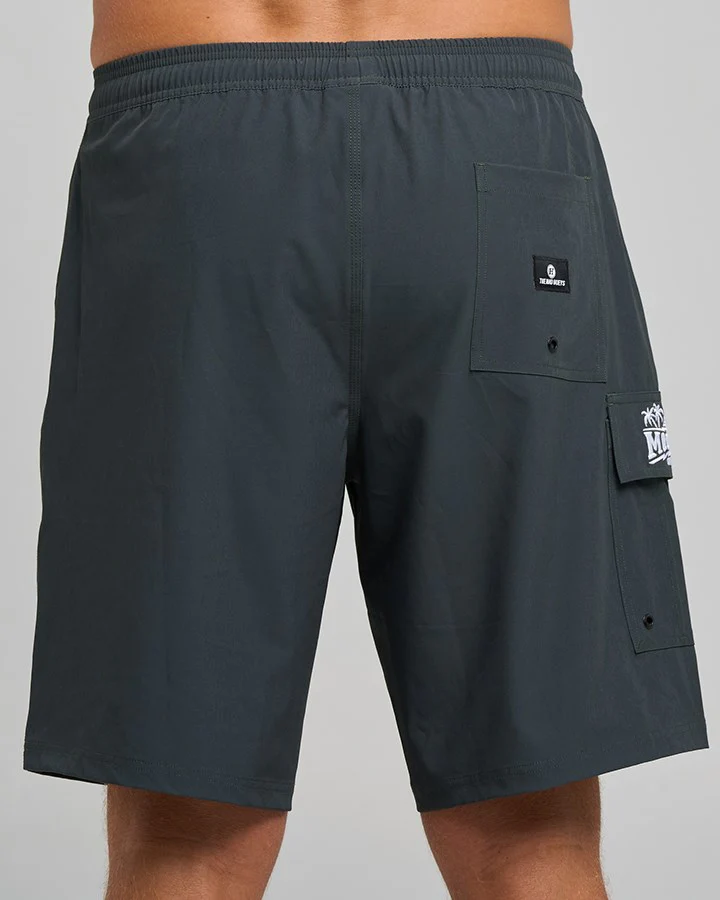 The Mad Hueys BEACHED | 20" BOARDSHORT - Image 3