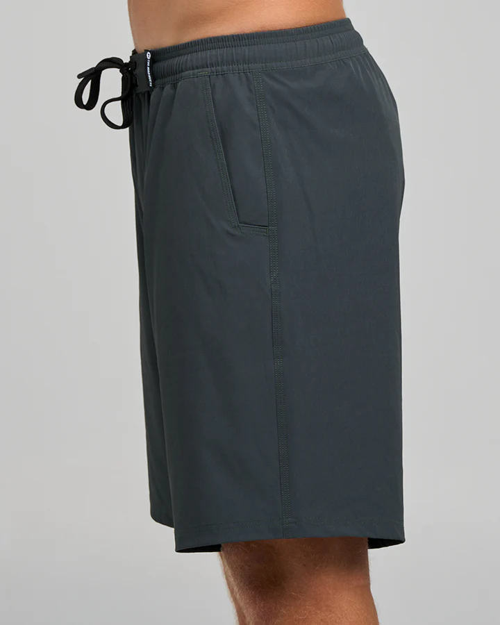 The Mad Hueys BEACHED | 20" BOARDSHORT - Image 4