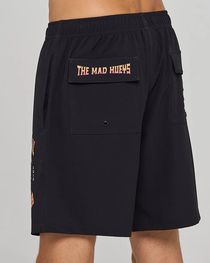 The Mad Hueys CAUGHT FK ALL SKULL | 19" BOAT VOLLEY SHORT - Image 3