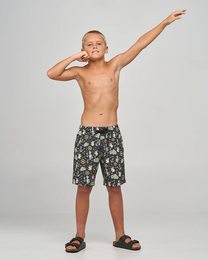 The Mad Hueys CROC CAPTAIN | YOUTH 15" SWIM VOLLEY SHORT - Image 4