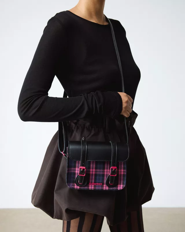 Dr Martens 7" Satchel Black/Pink Tartan - Image 6