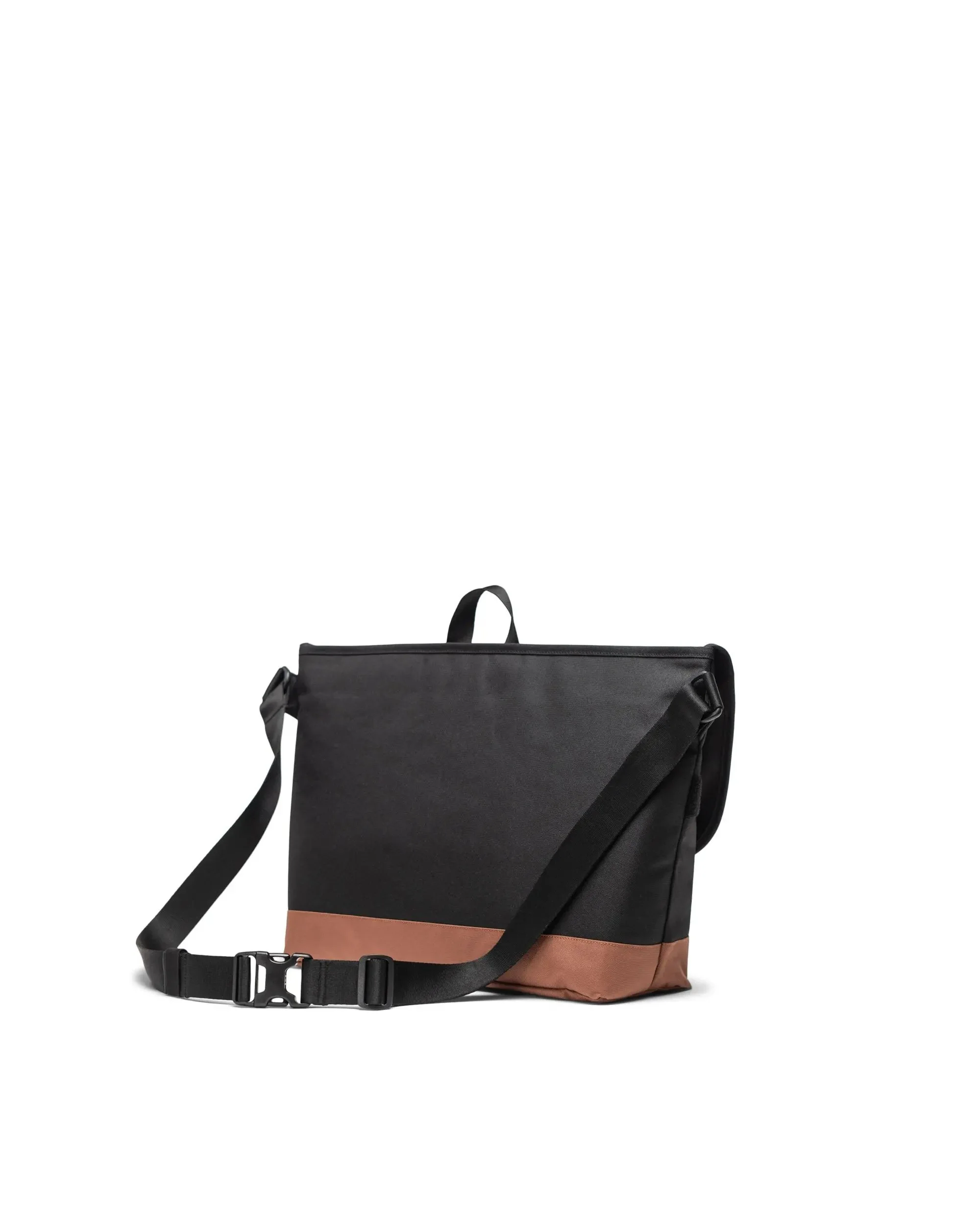 Herschel Cove Messenger Bag 22.5L - Black/Saddle Brown - Image 4