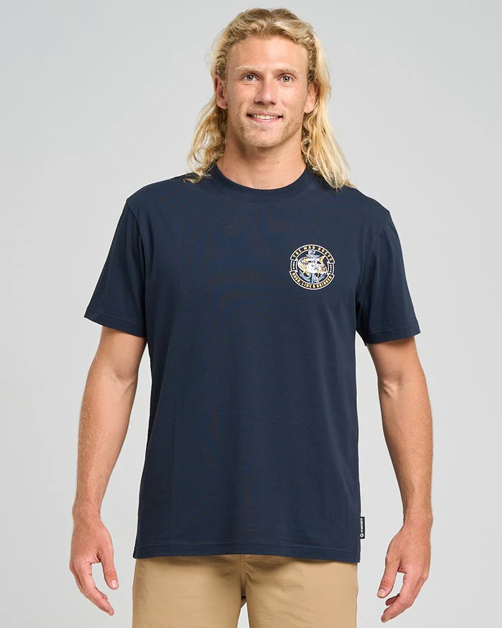 The Mad Hueys HOOKED CUDA | SS TEE - Image 2