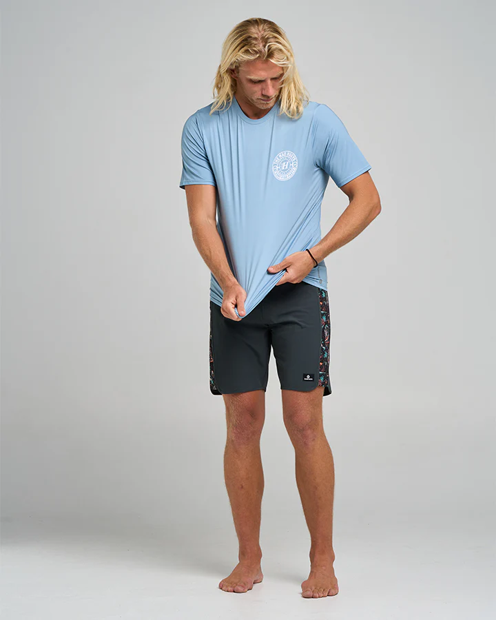 The Mad Hueys HUEYS GOOD LIFE | RELAXED SS RASHIE - Image 8