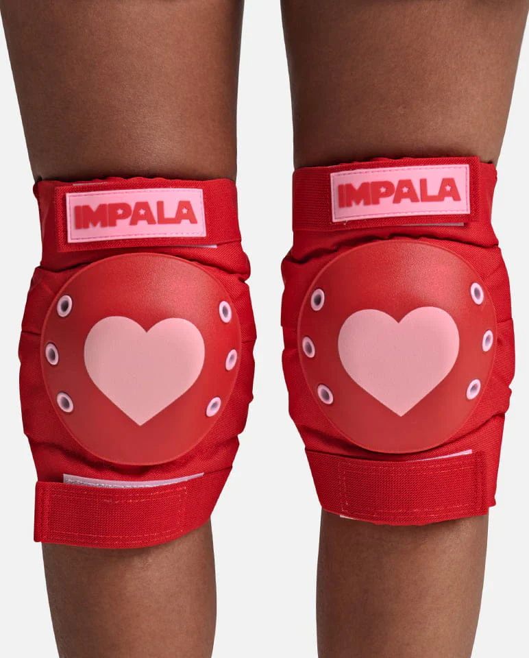 Impala Adult Protective Set Red Hearts - Image 4