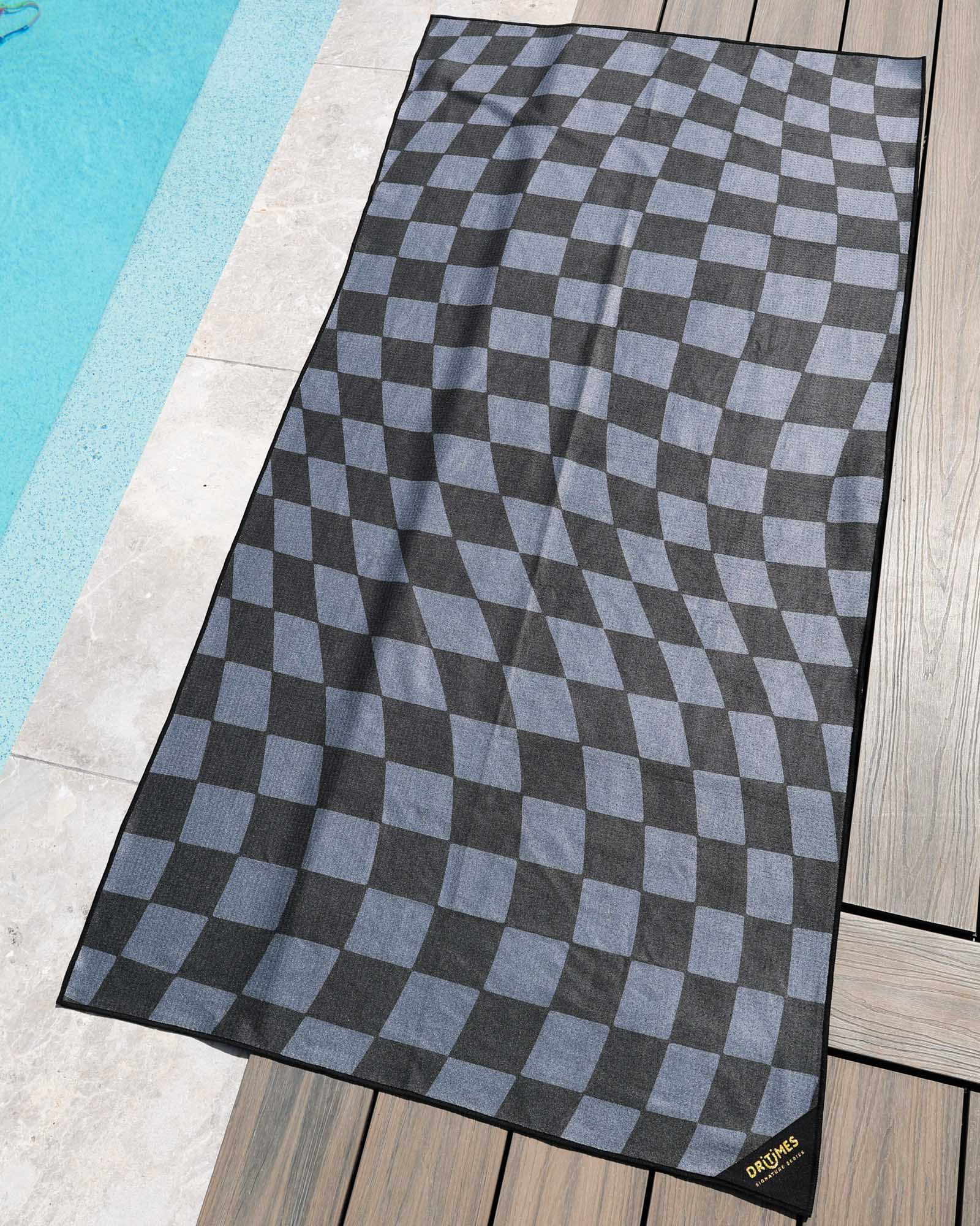 Dritimes Jack Freestone Warped Beach Towel - Image 6