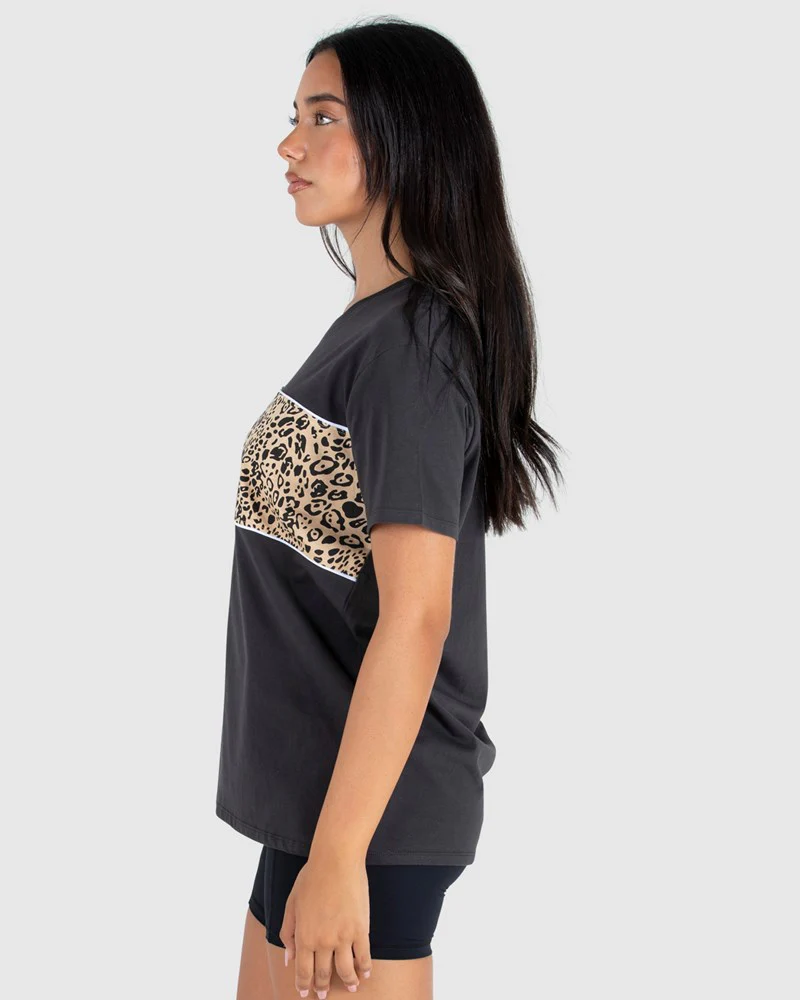 Unit LADIES TEES - HUSTLE - Image 5