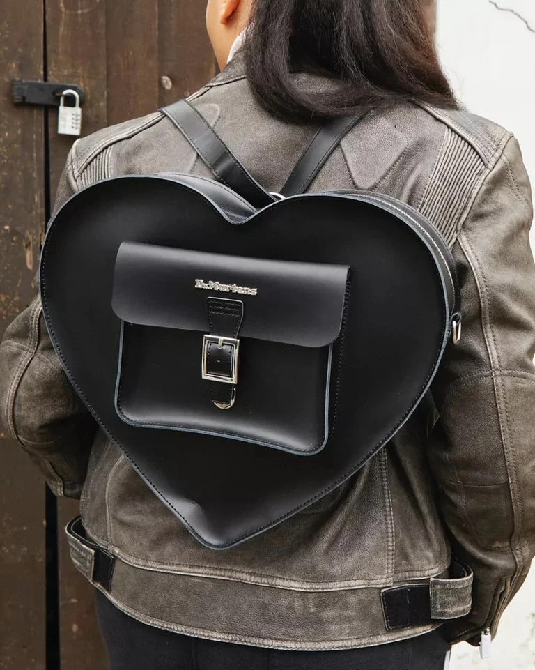 Dr. Martens Large Heart Backpack - Black Kiev & Black Smooth - Image 2