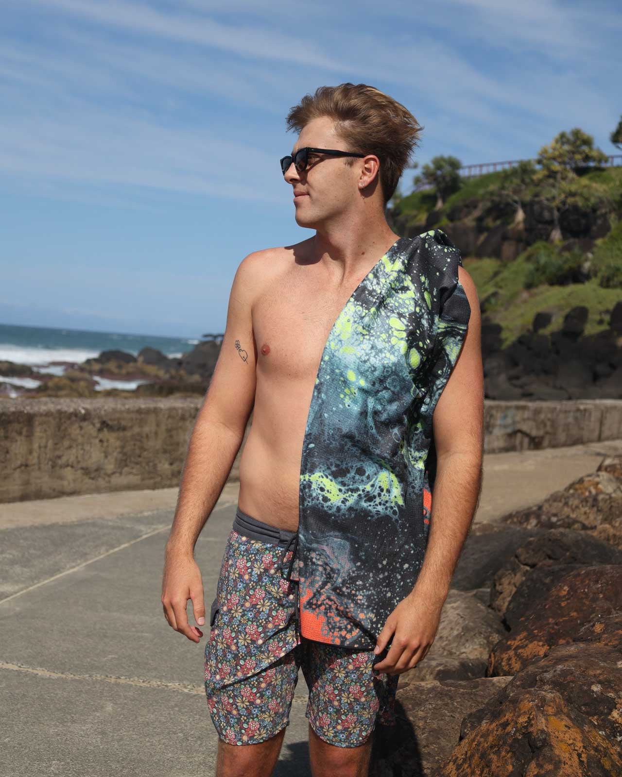 Dritimes Liquid Eclipse Beach Towel - Image 4