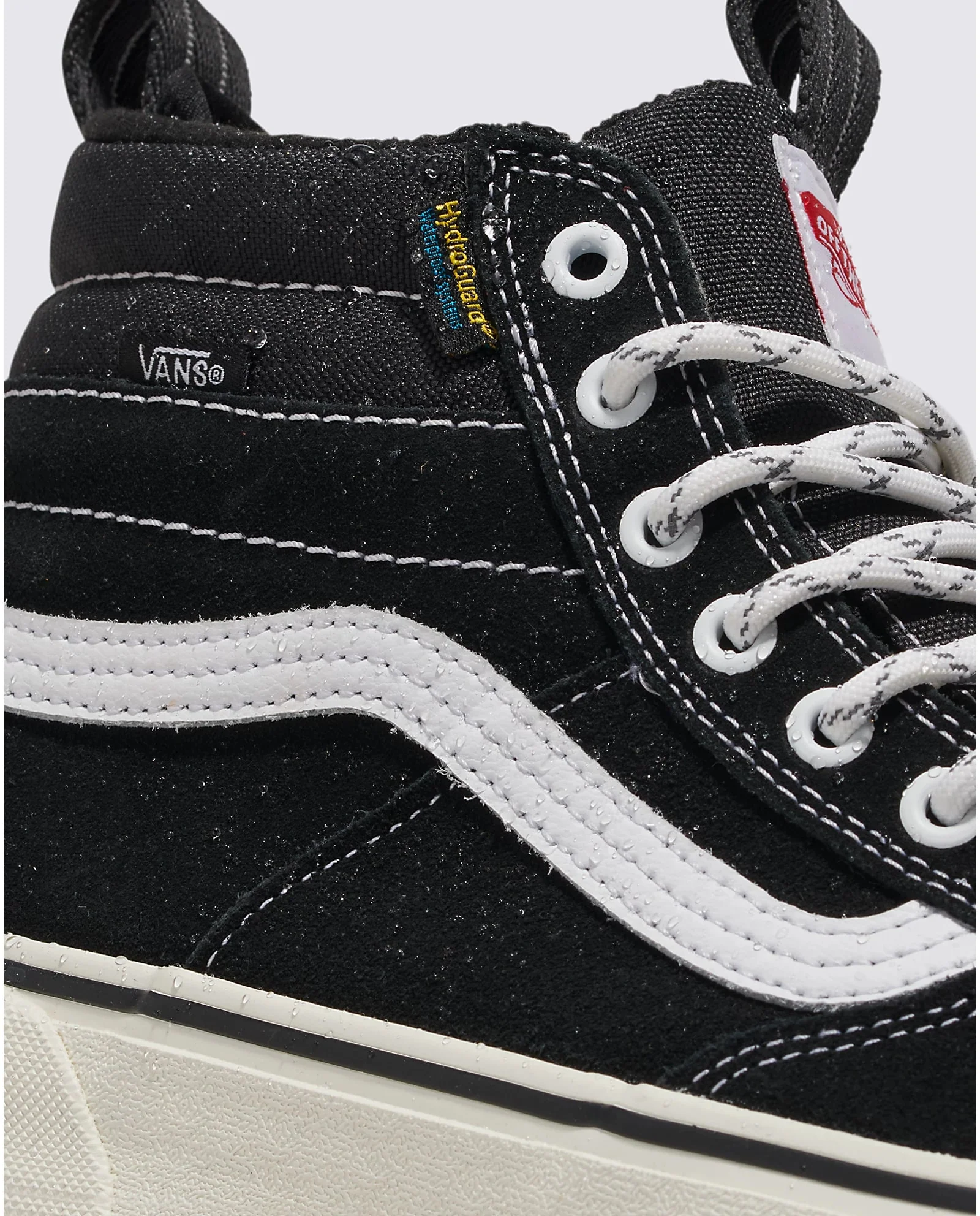 Vans MTE Sk8-Hi Waterproof - Black / True White - Image 6