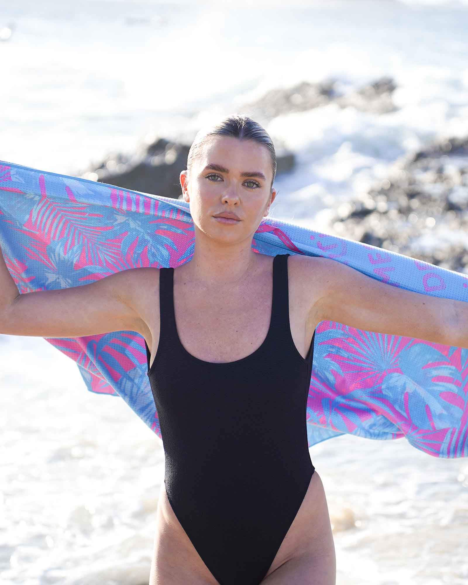 Dritimes NEON PALMS BEACH TOWEL - Image 4