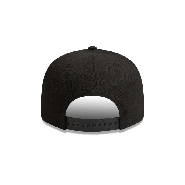 New Era Chicago Bulls Black on Black 9FIFTY Snapback - Image 3