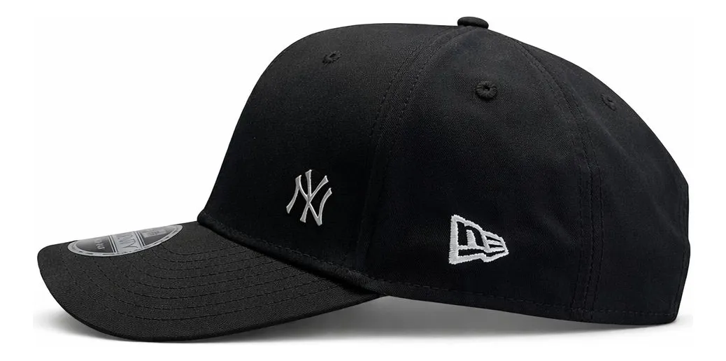 New Era New York Yankees Black Flawless Prolite 9Seventy Stretch-Snap - Image 2