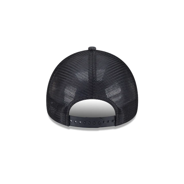 New Era New York Yankees Washed Denim Black 9FORTY A-Frame Trucker - Image 5