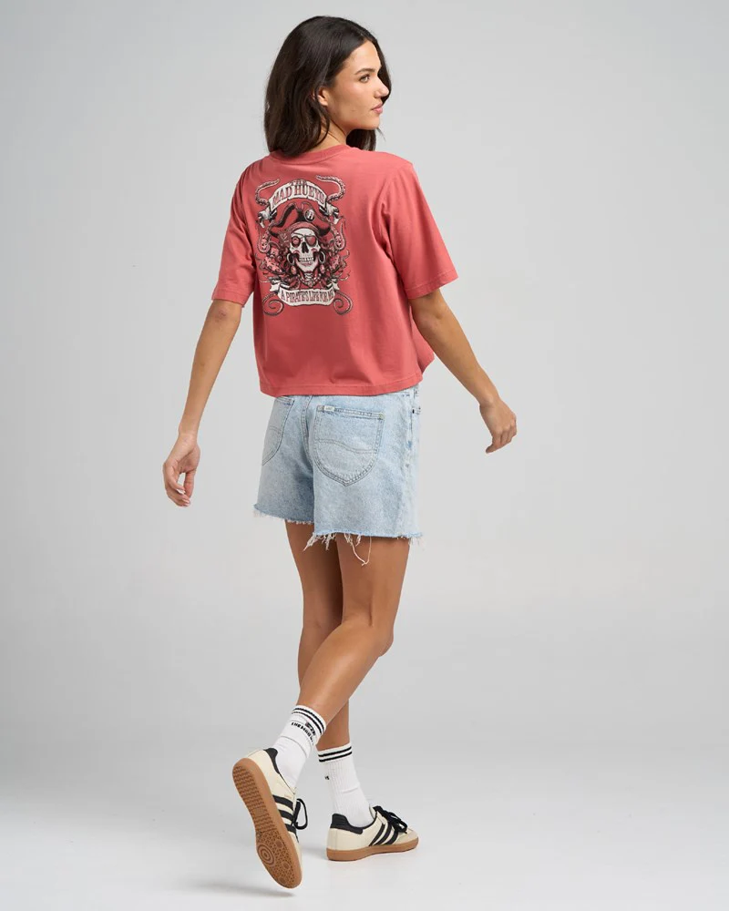 THE MAD HUEYS PIRATES LIFE | WOMENS BOXY TEE - Image 3