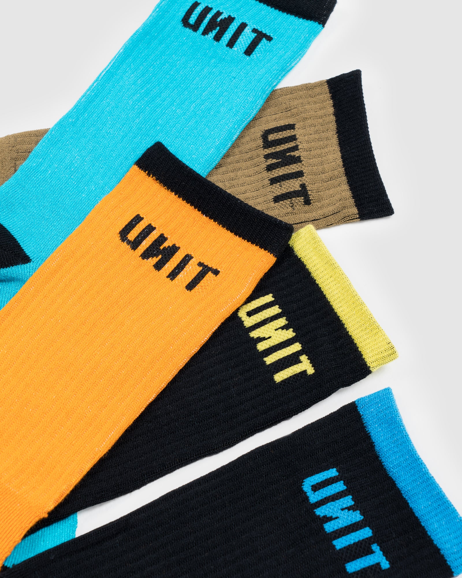 Unit Mens React Bamboo Hi Lux Socks - 5 Pack - Image 4