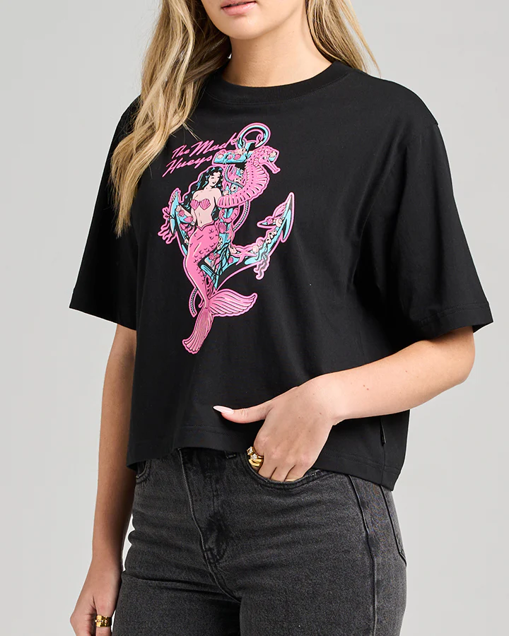 The Mad Hueys SEAHORSE ANCHOR | WOMENS BOXY SS TEE - Image 3