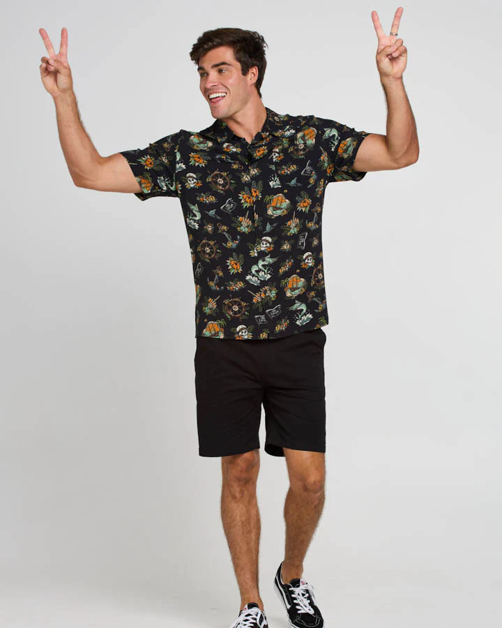 The Mad Hueys Shipwrecked Captain Woven Shirt - Image 4