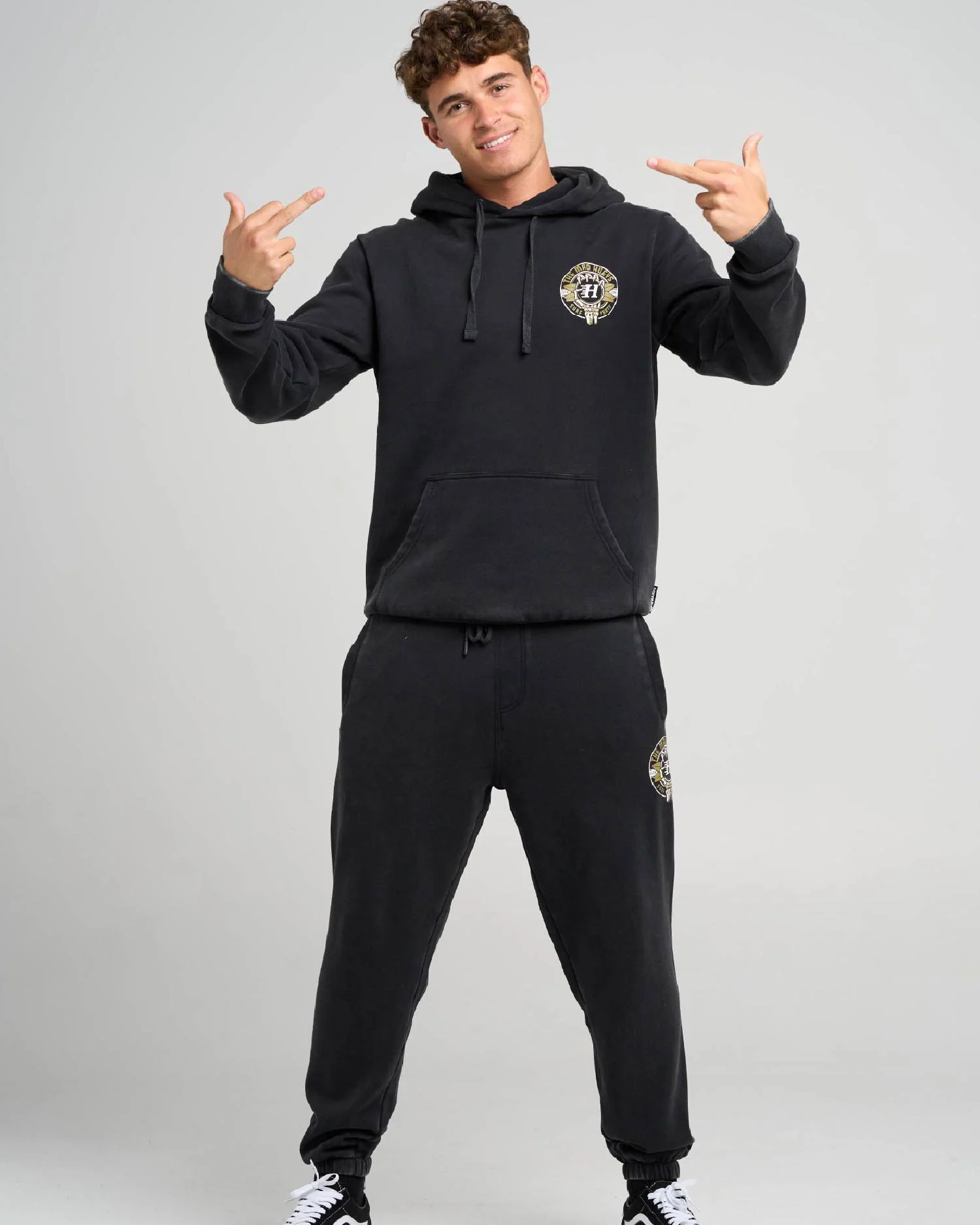 The Mad Hueys SURF HUEYS | HOODED PULLOVER