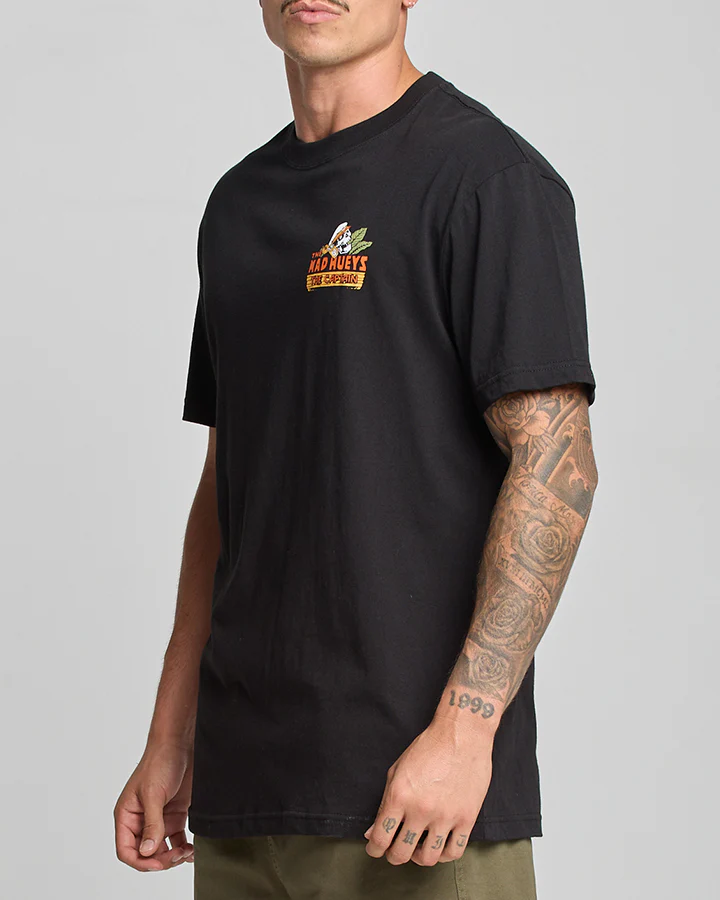 The Mad Hueys THE ISLAND CAPTAIN | SS TEE - Image 5