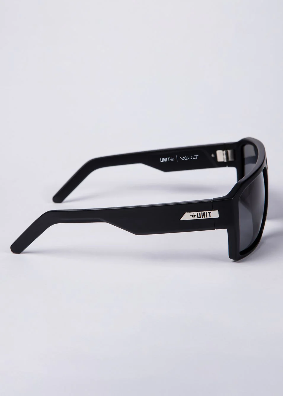 Unit Vault Polarised Sunglasses - Matte Black - Image 3